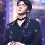 Belum Pernah Melihat Member EXO Memakai Choker Mungkin Kayak Gini Nih! 9