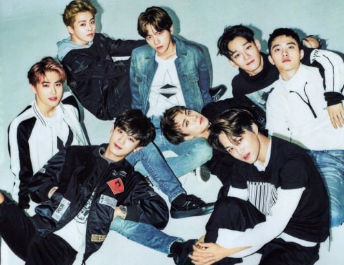 Member EXO Ini Punya Lirikan yang Bikin Salah Paham - iniKpop