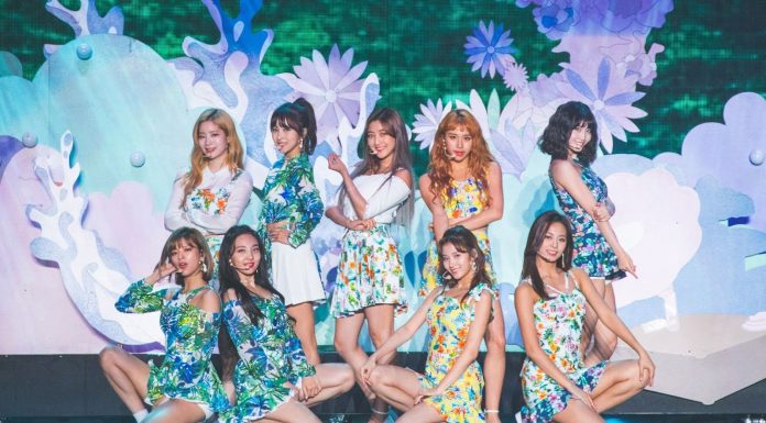 twiceland screenx twiceland screenx