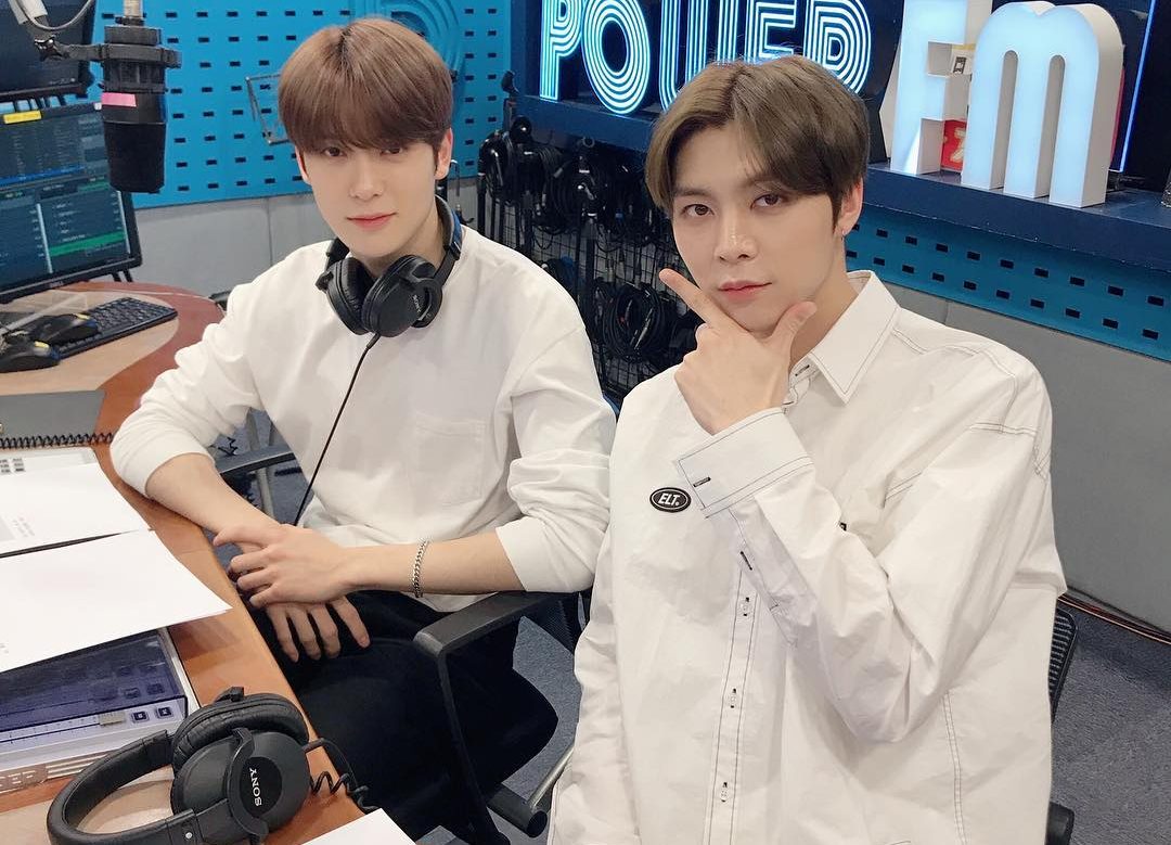 5 Idol Kpop Yang Tunjukkan Bakatnya Sebagai Dj Radio Handal Inikpop